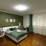 Bel A De 100 M² Avec 3 Apartment Hoenheim