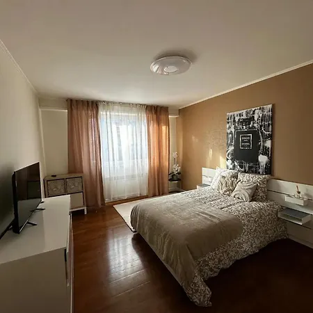 Bel A De 100 M² Avec 3 *