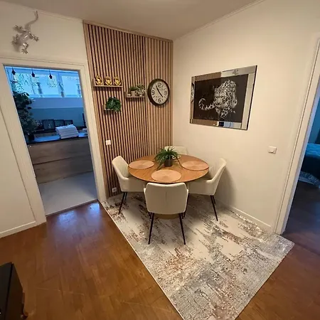 Bel A De 100 M² Avec 3 * Hoenheim