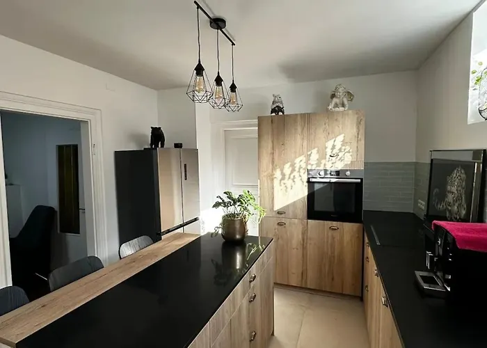 Bel A De 100 M² Avec 3