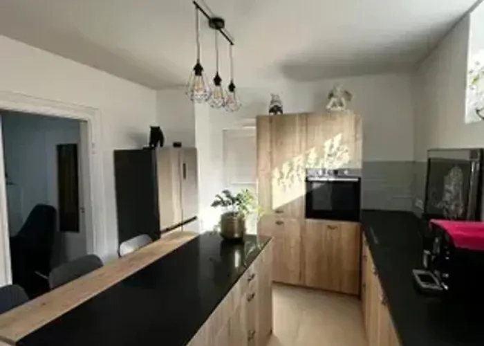 Appartement Bel A De 100 M² Avec 3 *