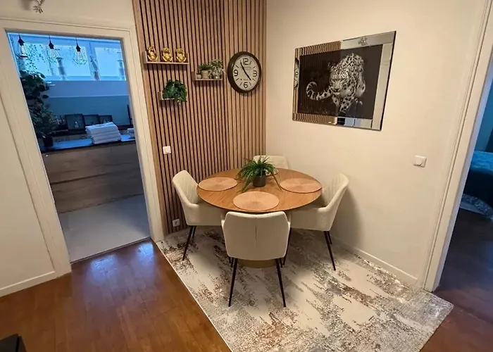 Bel A De 100 M² Avec 3 * Hoenheim